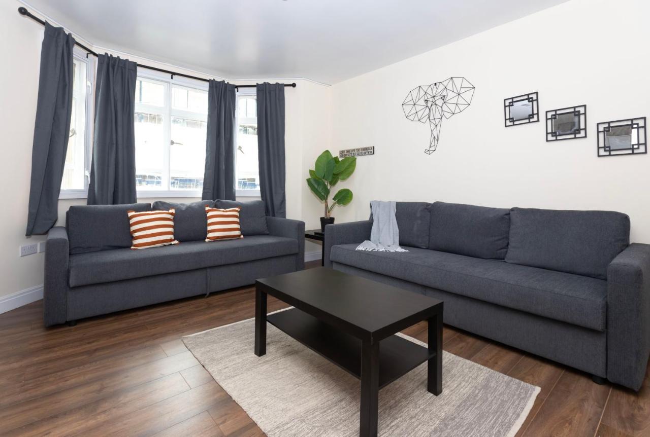 Apartment Jacks Apartment